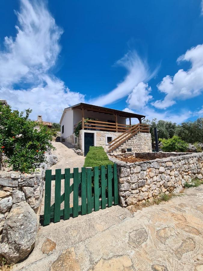 Kuca Za Odmor Buba, Otok Zut Pristanisce Exterior foto