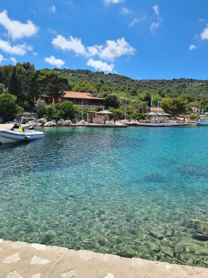 Kuca Za Odmor Buba, Otok Zut Pristanisce Exterior foto